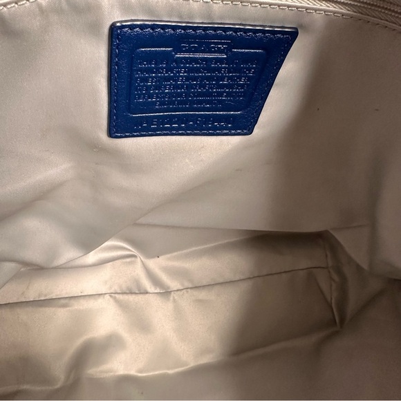 Coach | Blue Signature Laura Nylon Patent Leather Tote Bag - Picture 15 of 16